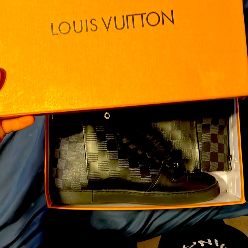 Louis Vuitton hight top sneakers